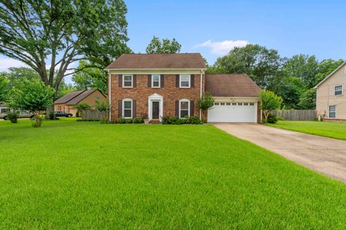 207 E Pecan Valley St, Collierville, TN, 38017-1957 | Card Image