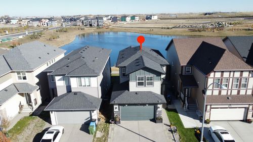 32 Cornerbrook Common Ne, Calgary, AB, T3N1M2 | Card Image
