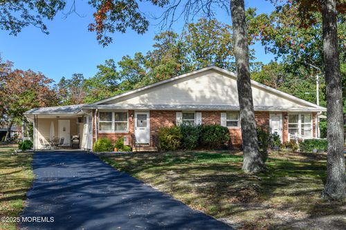 38 Cranberry Rd, Stafford Twp, NJ, 08050-4933 | Card Image