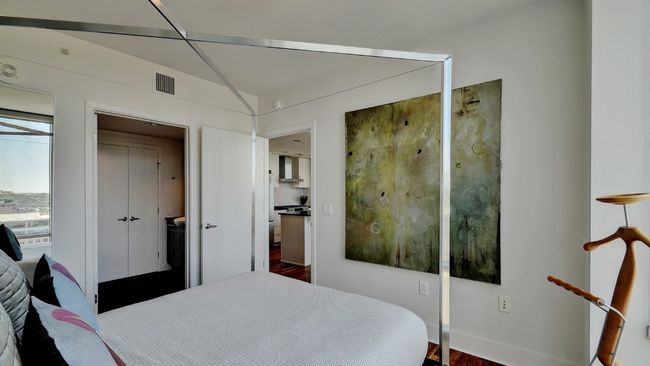 APT-1707 - 300 Bowie St, Condo with 2 bedrooms, 2 bathrooms and 2 parking in Austin TX | Image 20