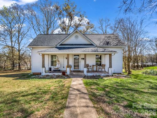 922 Church St, Kings Mountain, NC, 28086-2162 | Card Image