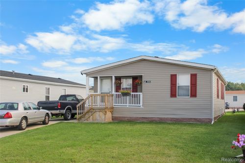 3518 Spring St, Carleton, MI, 48117-9425 | Card Image