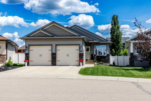 175 Voisin Close, Red Deer, AB, T4R0M7 | Card Image