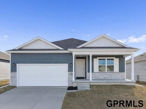 6519 N 187th Street, Elkhorn, NE, 68022 | Card Image