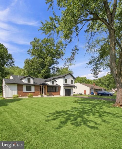 50 Manor Ln, YARDLEY, PA, 19067 | Card Image