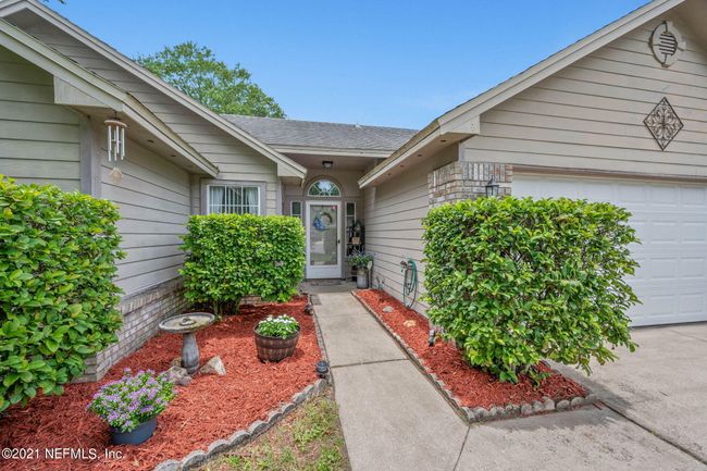 8835 Fieldside Ct, House other with 3 bedrooms, 2 bathrooms and null parking in Jacksonville FL | Image 4