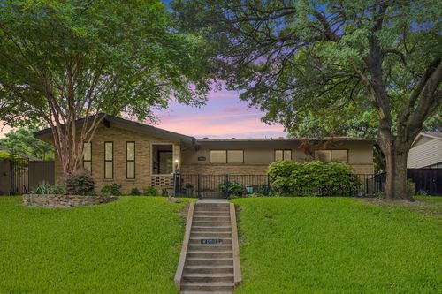 10832 Creekmere Dr, Dallas, TX, 75218-2344 | Card Image