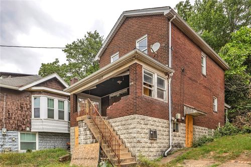 2517 S Braddock Ave, Swissvale, PA, 15218-2212 | Card Image