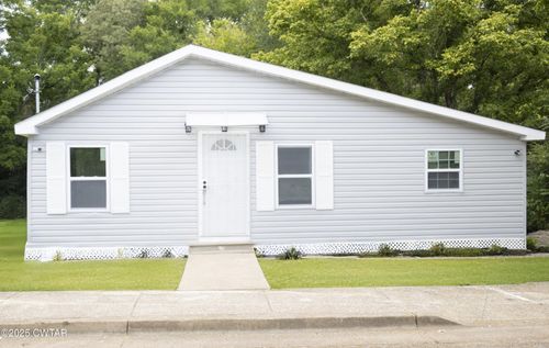 10 Hill St, Jackson, TN, 38301-6737 | Card Image