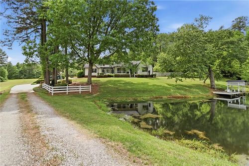 5764 Ben Lee Rd, Murrayville, GA, 30564-1428 | Card Image