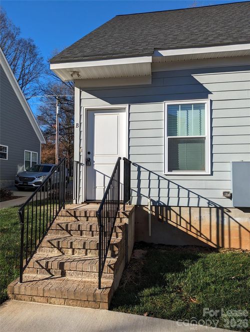 b-208 Walters St, Huntersville, NC, 28078-4387 | Card Image