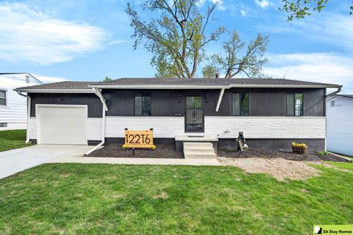 12216 C St, Omaha, NE, 68144-4145 | Card Image