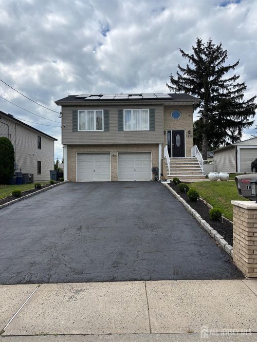 1830 Barnett St, Rahway, NJ, 07065-5820 | Card Image