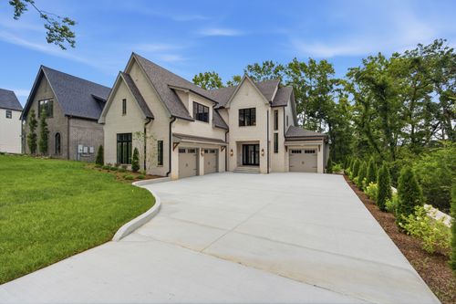 1004 Rodney Dr, Nashville, TN, 37205-1018 | Card Image
