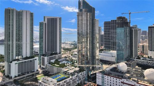 202-851 Ne 1st Ave, Miami, FL, 33132-1817 | Card Image