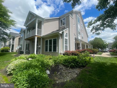 3603 Saxony Dr, Mount Laurel, NJ, 08054-6818 | Card Image