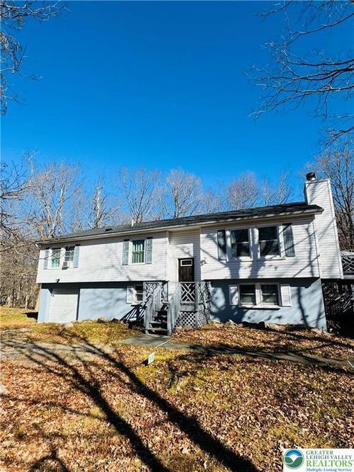 105 Fawn Ln, ALBRIGHTSVILLE, PA, 18210-7745 | Card Image