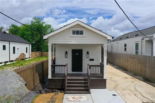 1a-2311 Saint Anthony St, New Orleans, LA, 70119-1531 | Card Image