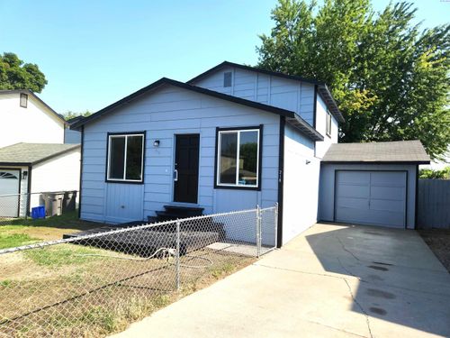 218 8th Pl, Kennewick, WA, 99336-5762 | Card Image