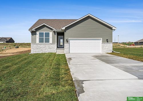 9618 N 167th St, Bennington, NE, 68007-2870 | Card Image