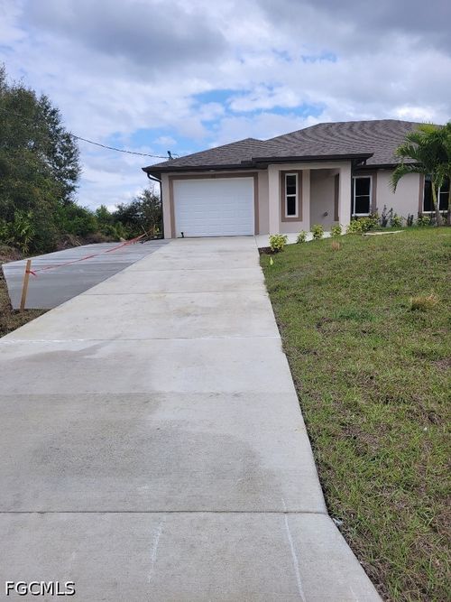 113 Hightower Avenue S, Lehigh Acres, FL, 33973 | Card Image