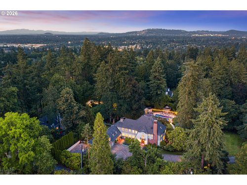 1905 S Greenwood Rd, Portland, OR, 97219 | Card Image