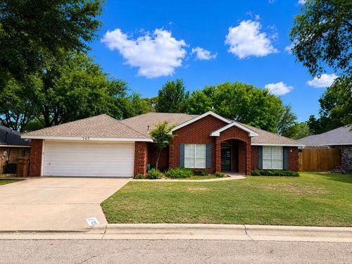 703 Craigmont Dr, Big Spring, TX, 79720-6564 | Card Image