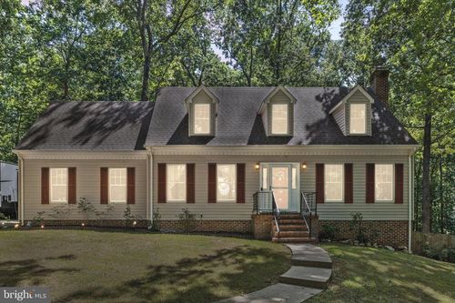 9128 Woodbrook Ln, CULPEPER, VA, 22701-7384 | Card Image