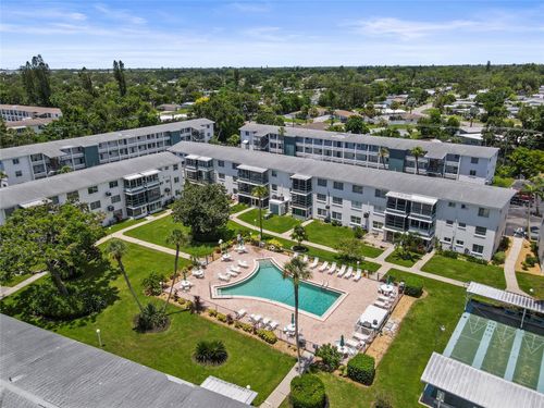 o35-1837 60th Ave W, BRADENTON, FL, 34207-4548 | Card Image