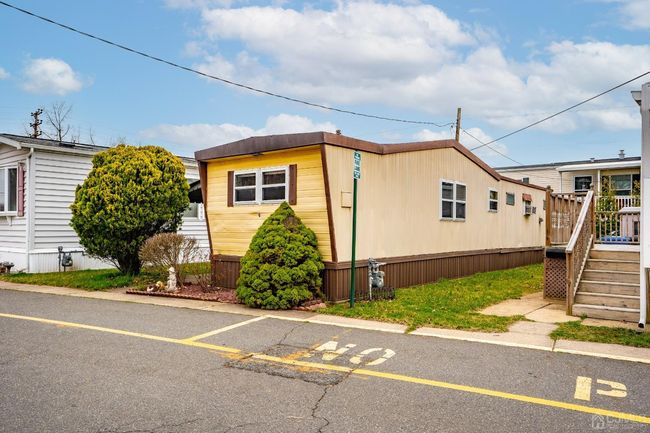6 Mary Way, House other with 2 bedrooms, 1 bathrooms and null parking in Avenel NJ | Image 22