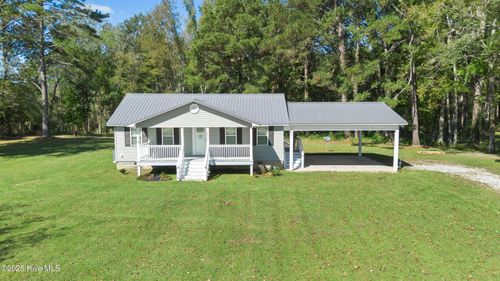 8941 Red Hill Rd, Whiteville, NC, 28472-7229 | Card Image