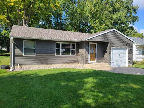 780 1st Ave Sw, Wells, MN, 56097-1802 | Card Image