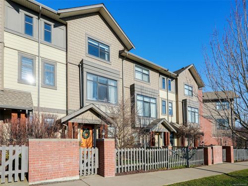 19-350 Latoria Blvd, Colwood, BC, V9C0M9 | Card Image