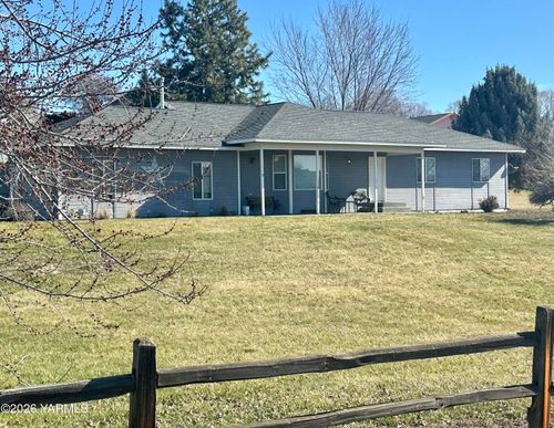10 Kodi View Ln, Selah, WA, 98942 | Card Image