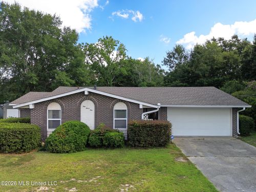 131 Gary St, Gulfport, MS, 39503-3503 | Card Image
