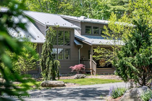 6 W Ohayo Mountain Rd, Bearsville, NY, 12409-5414 | Card Image