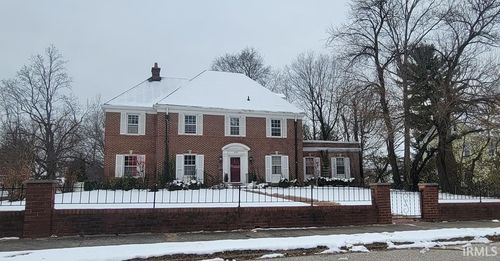 1529 Old Orchard Rd, Vincennes, IN, 47591-5040 | Card Image