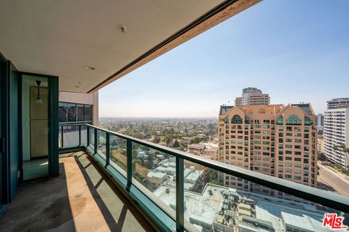 1402-10490 Wilshire Blvd, Los Angeles, CA, 90024-4668 | Card Image