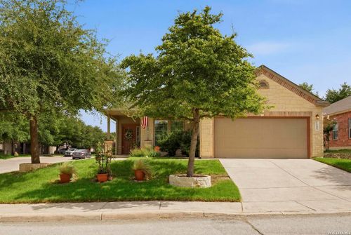7647 Presidio Crst, Boerne, TX, 78015-6558 | Card Image