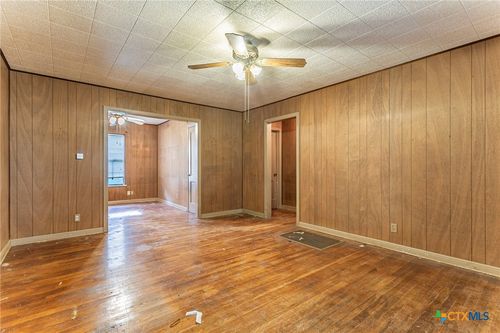 1217 S 41st St, Temple, TX, 76504-6601 | Card Image