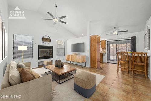 10054 E Bryonwood Ln, Tucson, AZ, 85730-4492 | Card Image