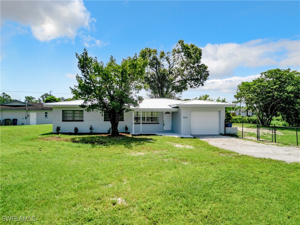 Gerald Ave, Lehigh Acres, FL 33936