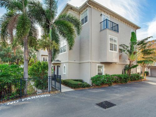 2606 Espana Ct, Tampa, FL, 33609-4207 | Card Image