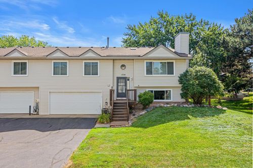 1314 Deercliff Ln, Eagan, MN, 55123-1436 | Card Image
