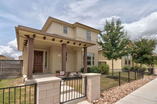 1704 Frontier Valley Dr, Austin, TX, 78741-5210 | Card Image