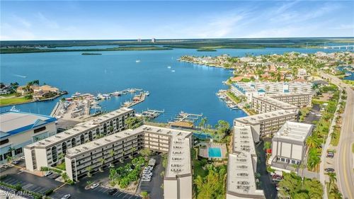 n201-995 Anglers Cv, MARCO ISLAND, FL, 34145-2366 | Card Image