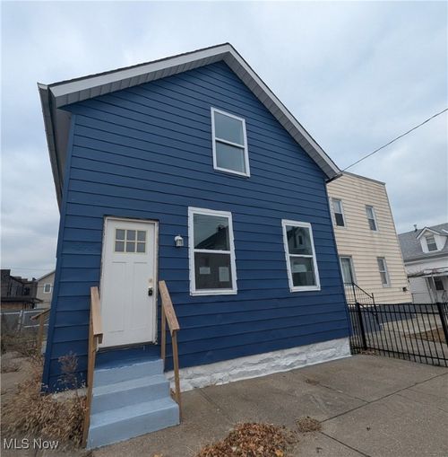 1292 W 67th St, Cleveland, OH, 44102-2002 | Card Image