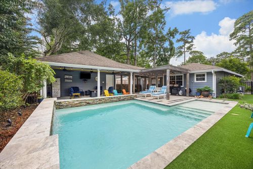 1547 Sue Barnett Dr, Houston, TX, 77018-4305 | Card Image
