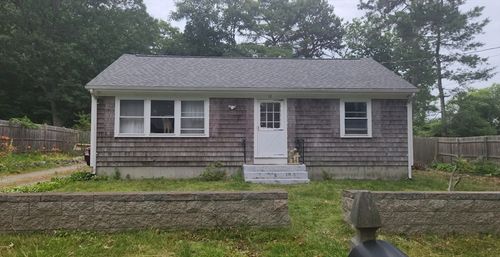 12 Linwood Ave, Wareham, MA, 02571-1602 | Card Image