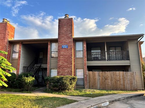 apt-207-8918 Bissonnet St, Houston, TX, 77074-2432 | Card Image